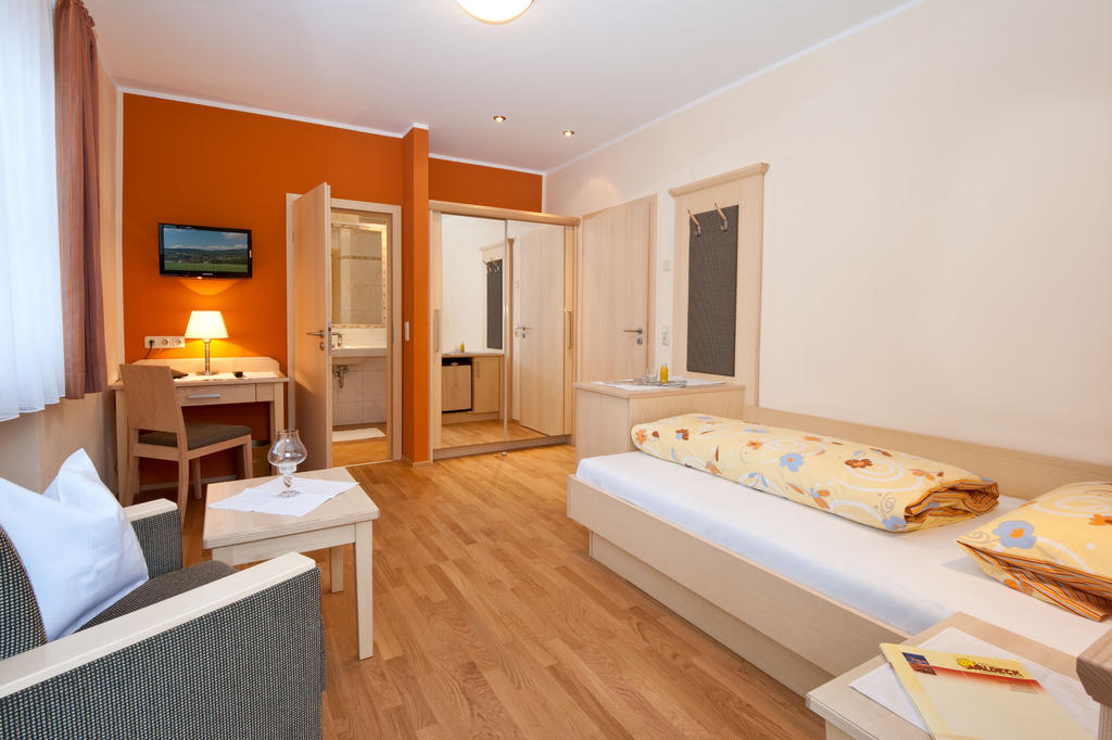 Wellness- Und Wohlfuehlhotel Waldeck Bodenmais Quarto foto